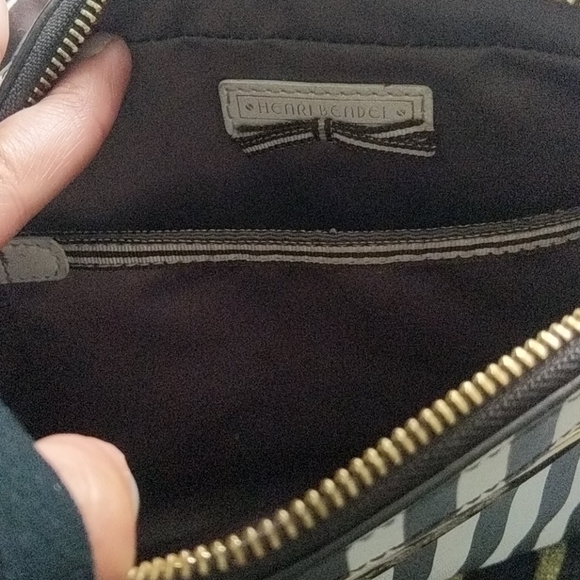 Henri Bendel leather crossbody bag - Picture 3 of 15